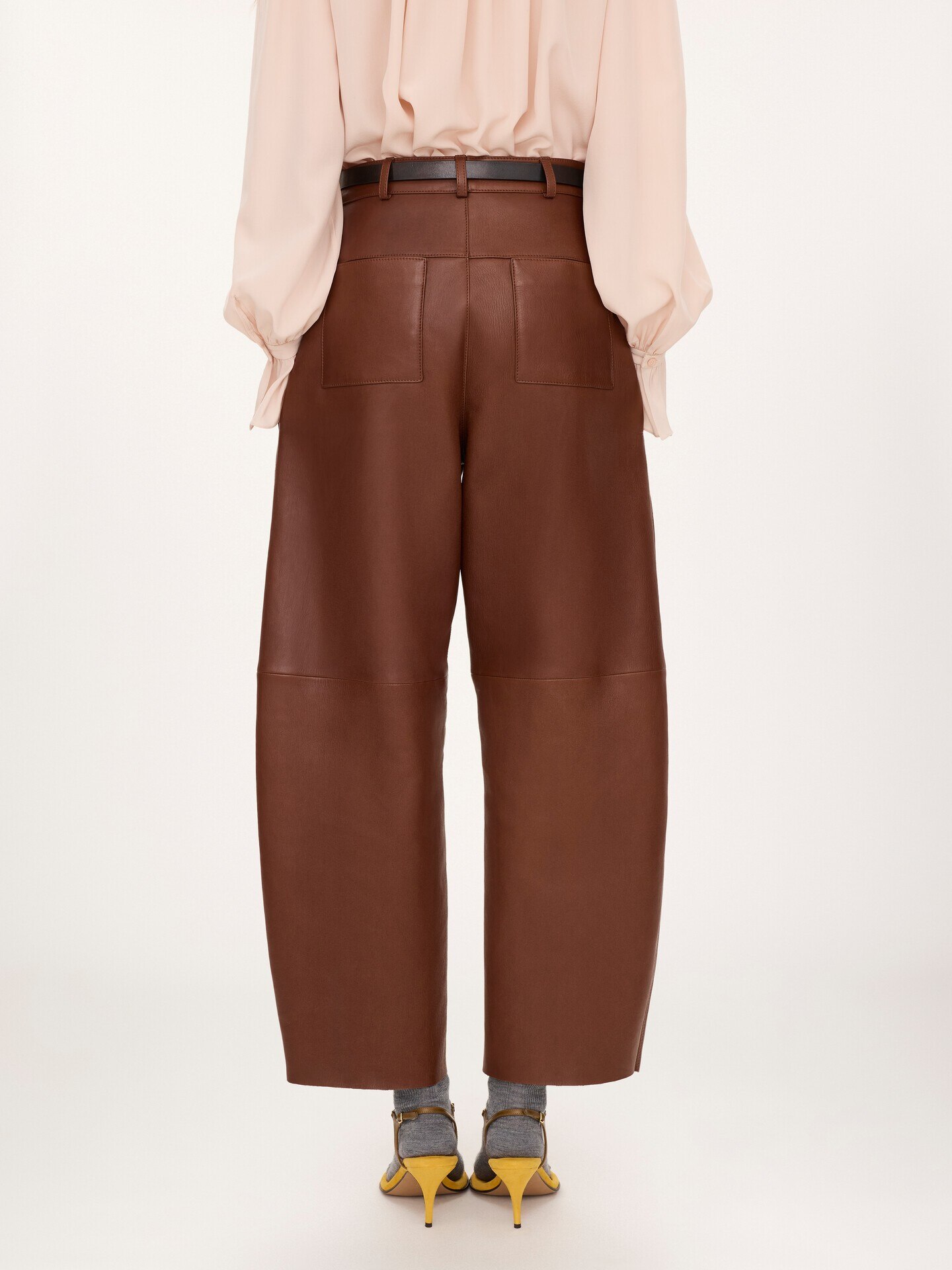 High-rise barrel trousers in leather - 5.0