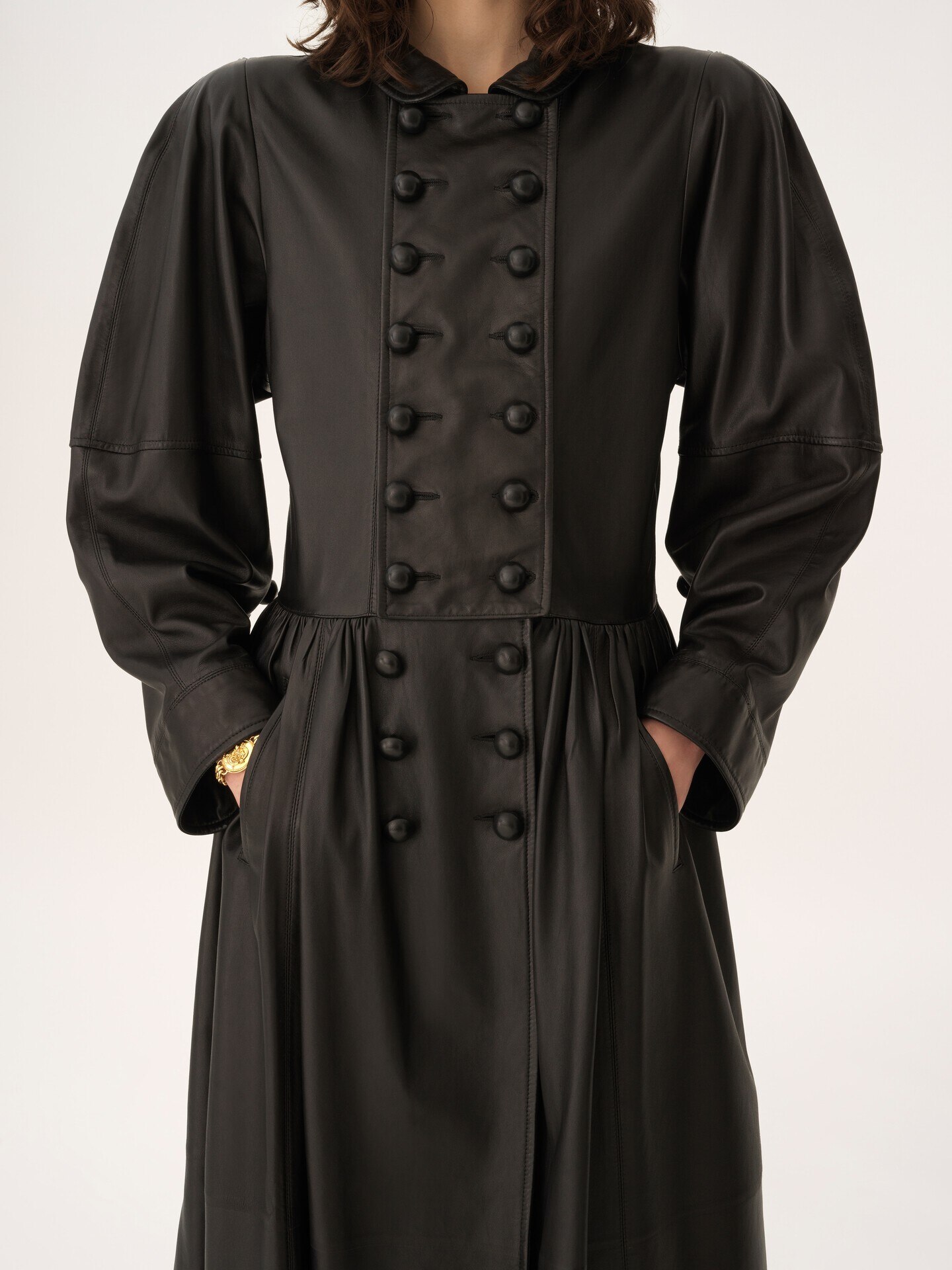 Oversized long riding coat in leather - 4.0