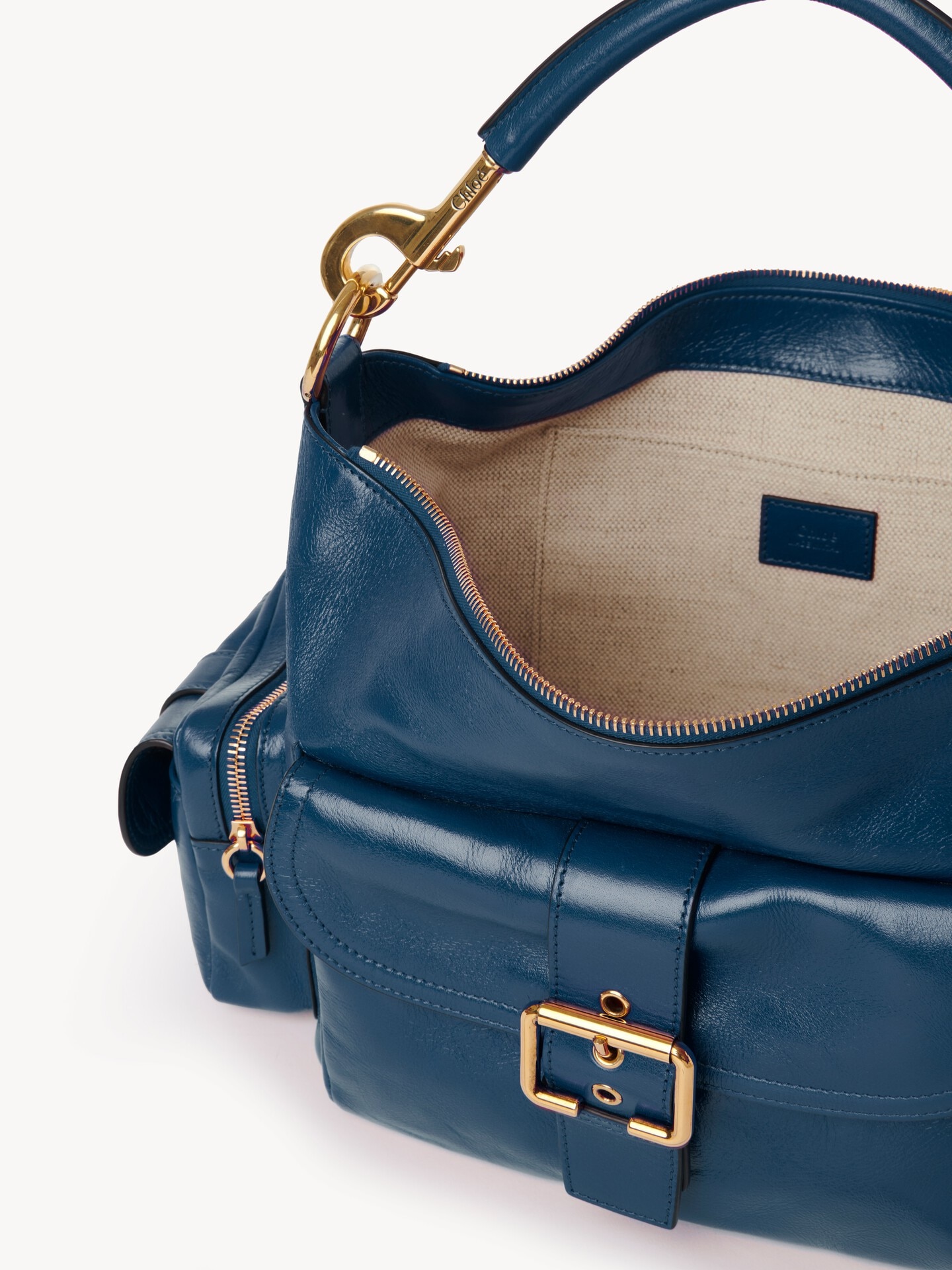 Camera bag in shiny leather - 7