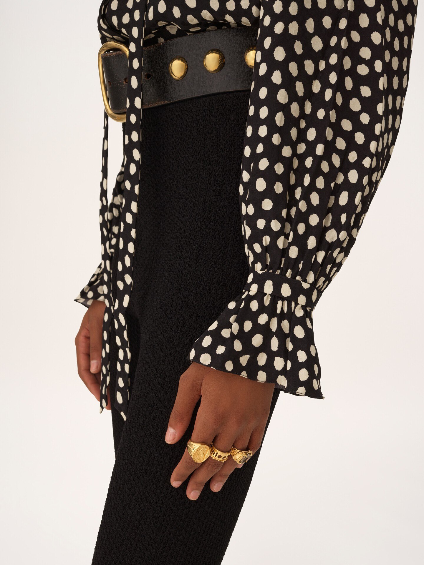 Tie-front ruffled blouse in silk jacquard - 6