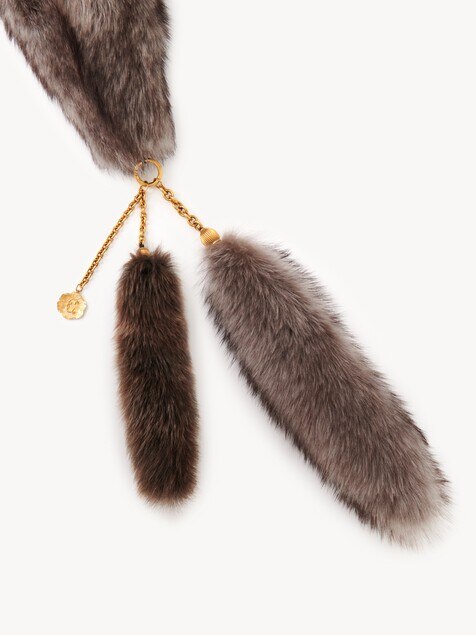 The Treasure Tails scarf in shearling