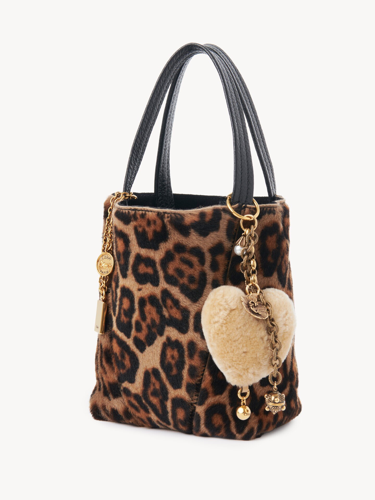 Chlo&eacute; Symbols Heart Shearling bag charm in brass - 3
