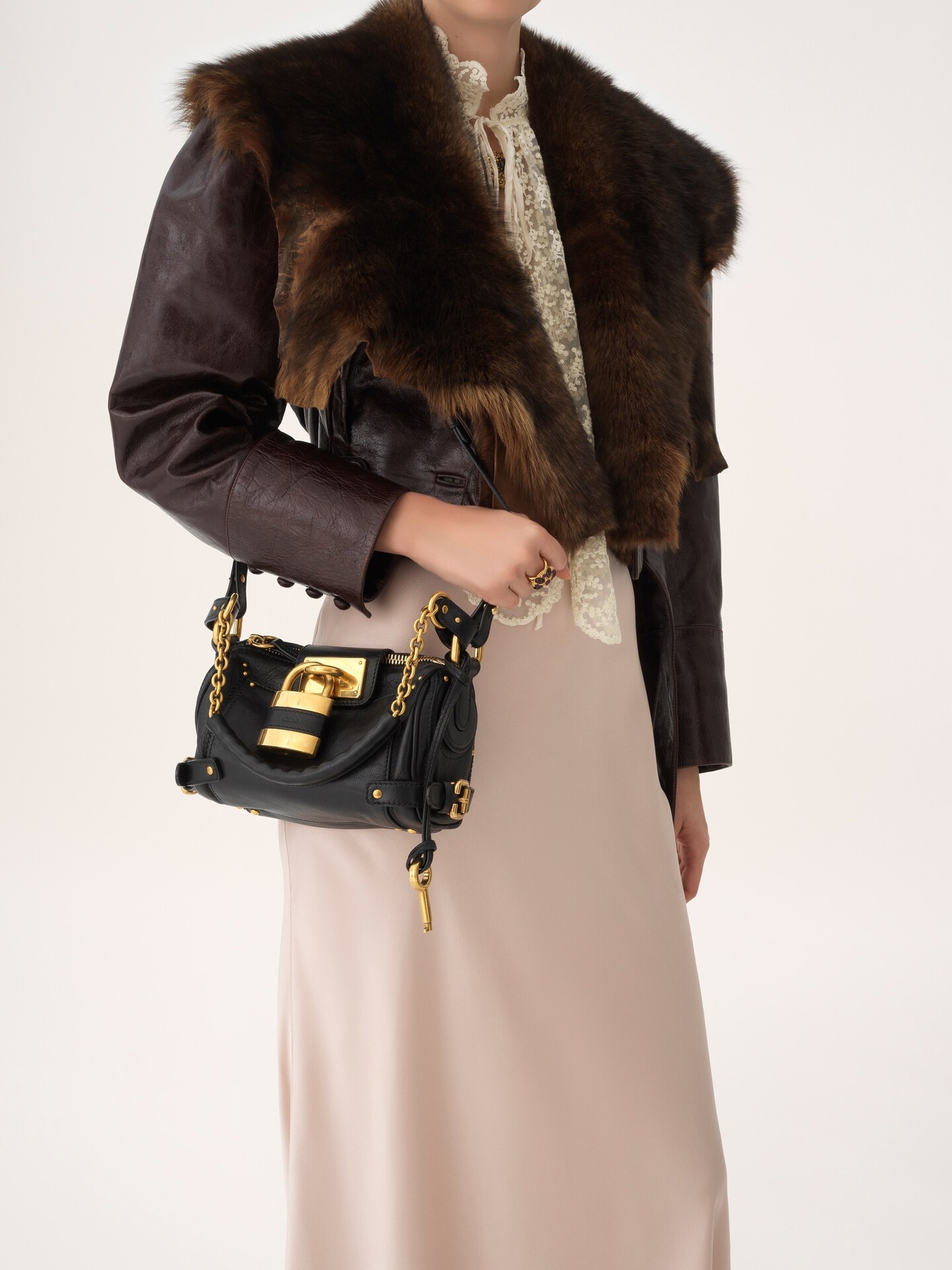 Small Paddington chain bag in grained leather - 3