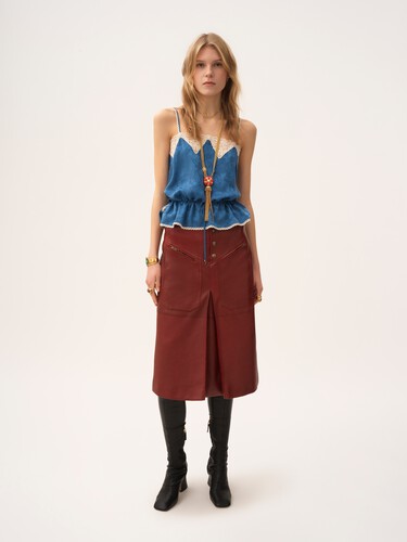Knee-length skirt in leather - 3