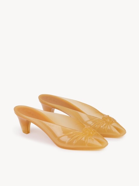 Chlo&eacute; Jelly mule