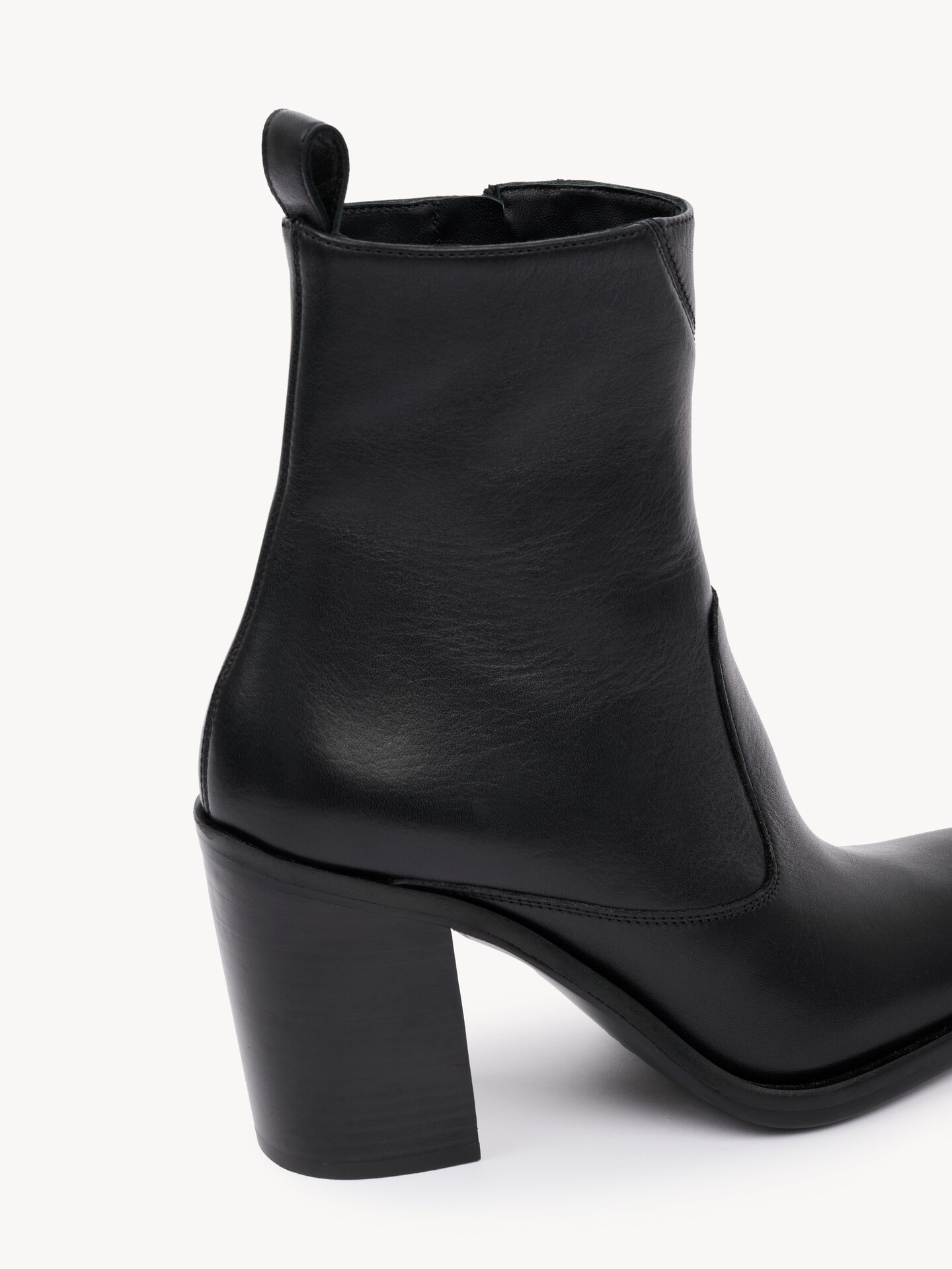 Phoenix heeled ankle boot - 4.0