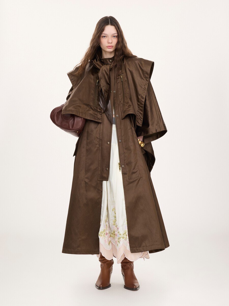 Hooded long cape coat in satin - 3