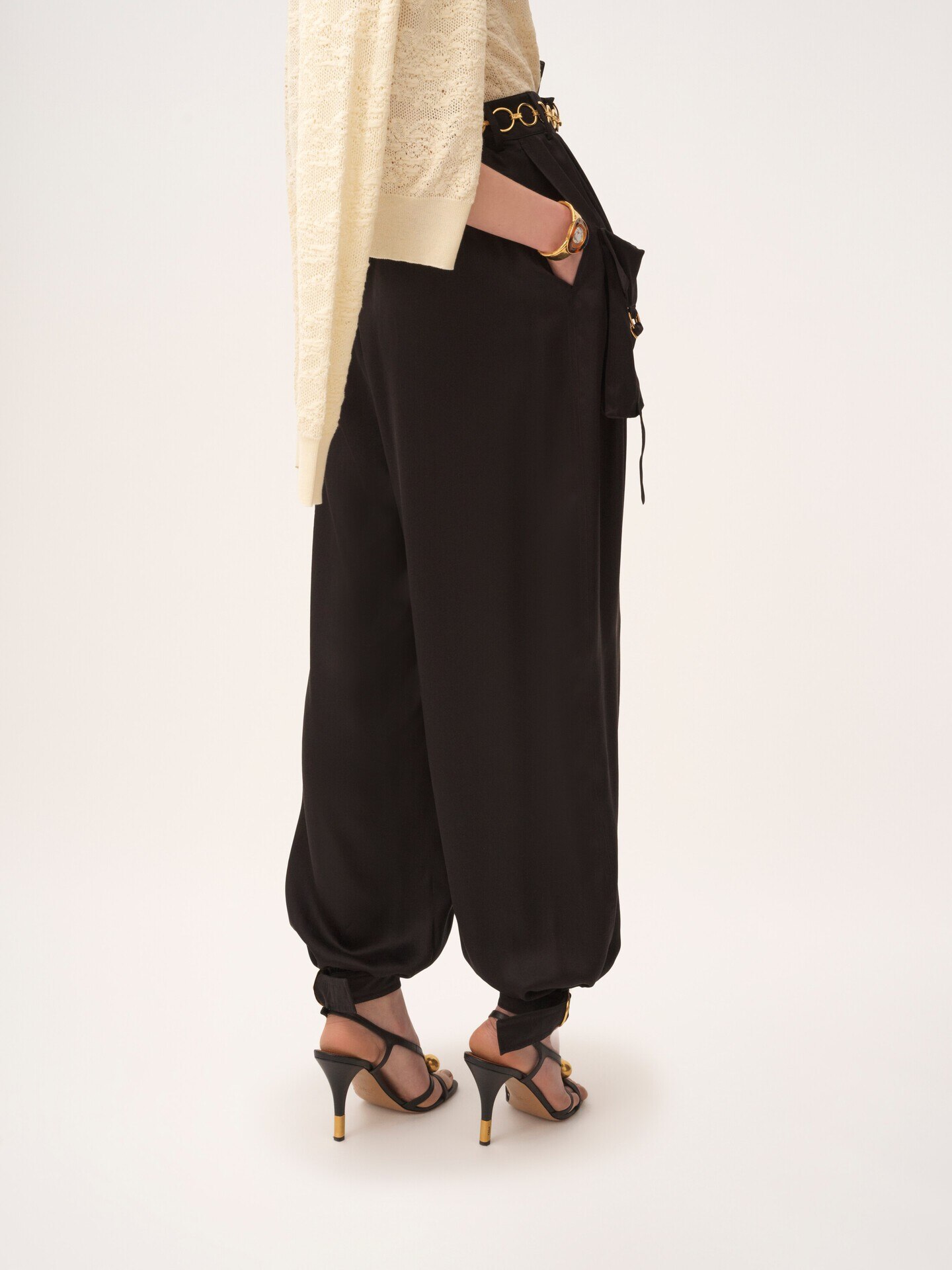 Fluid cargo pants in silk satin - 5