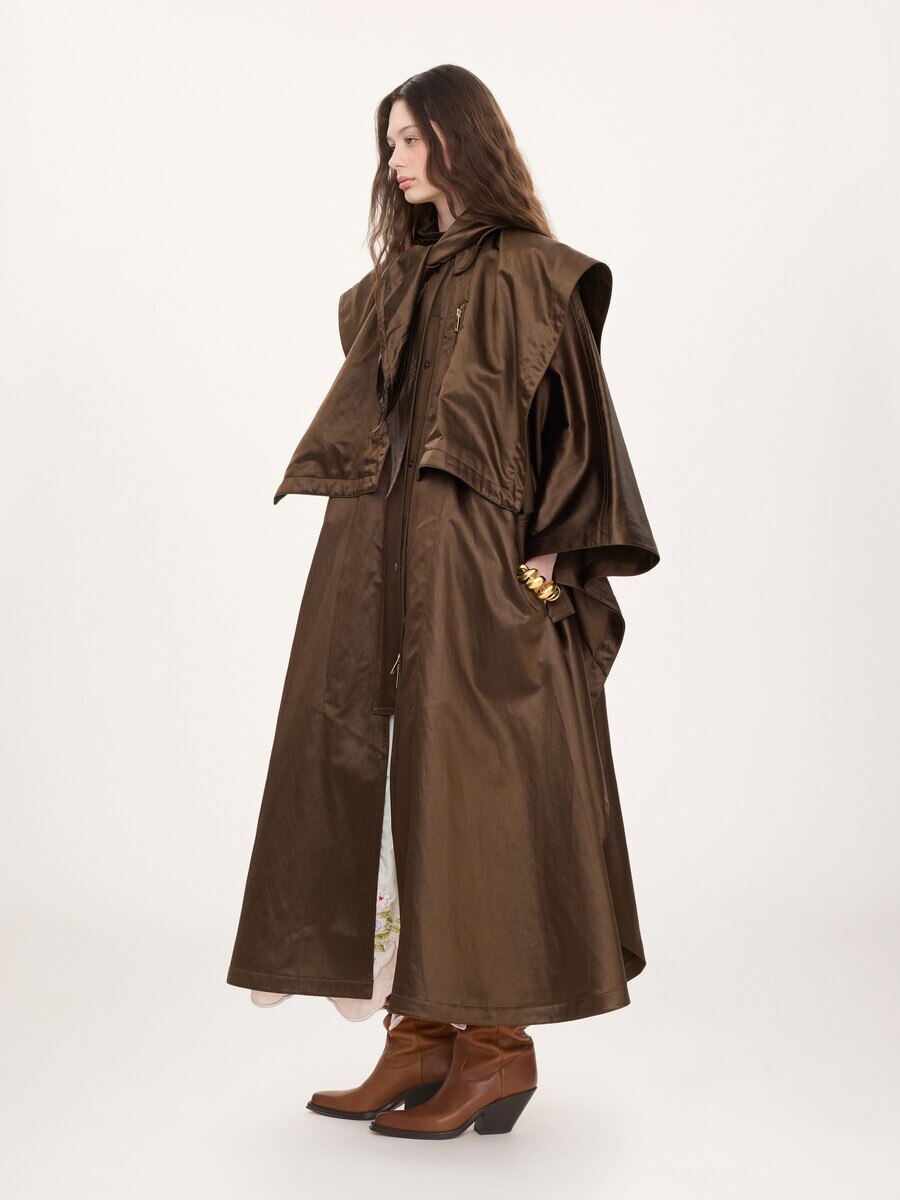 Hooded long cape coat in satin - 5