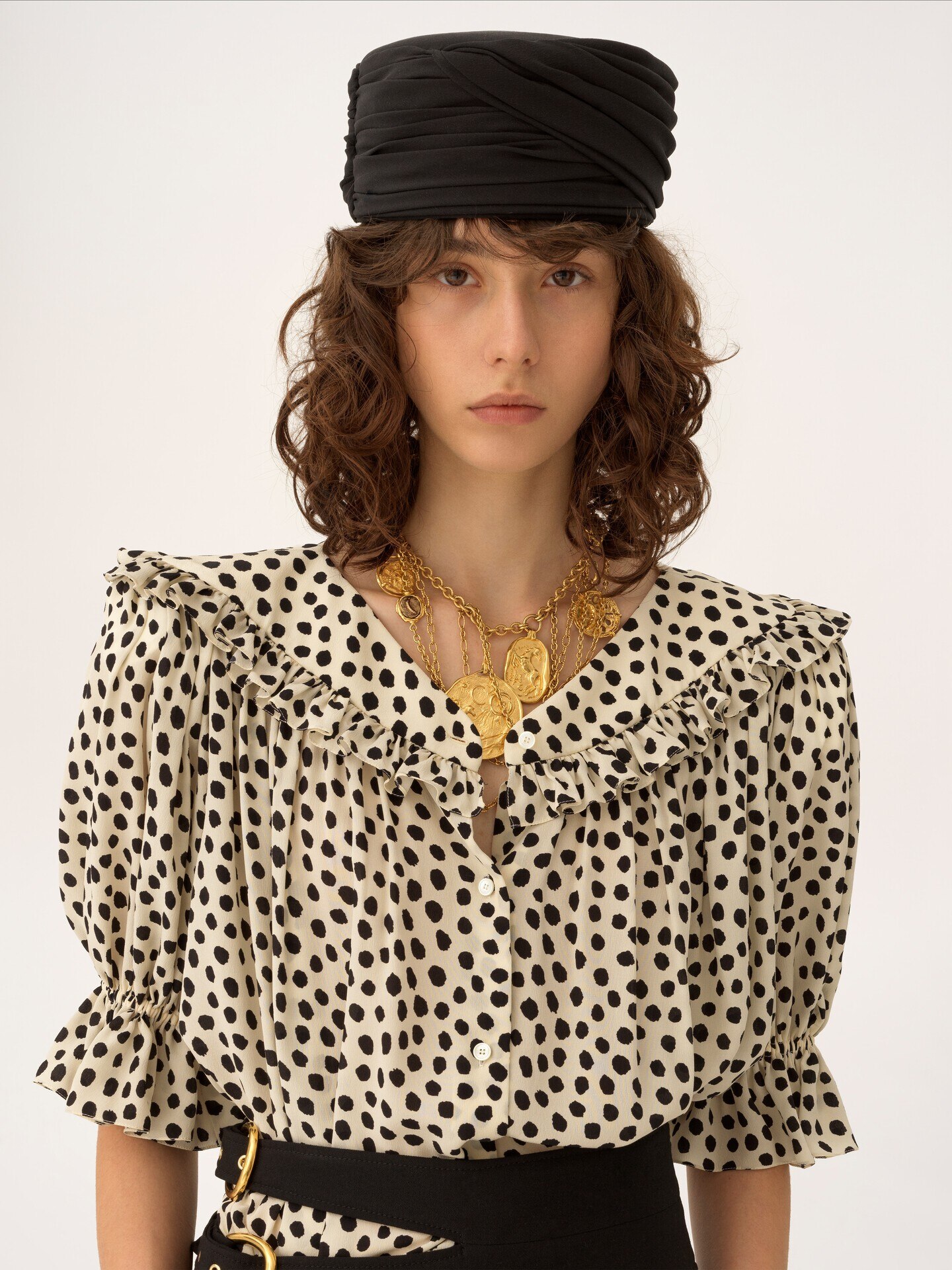 Puff-sleeve ruffled top in cr&ecirc;pe de chine - 9