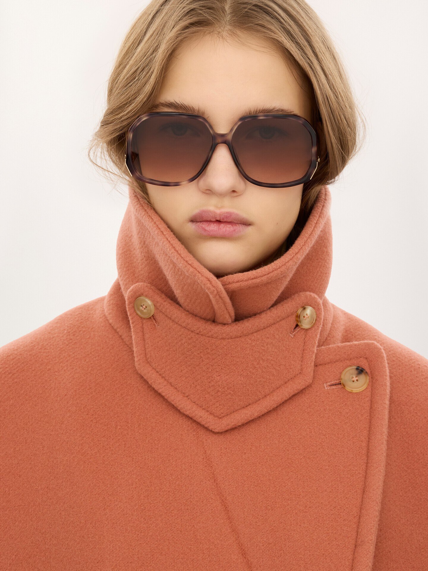 Oversized short coat in wool - 6.0