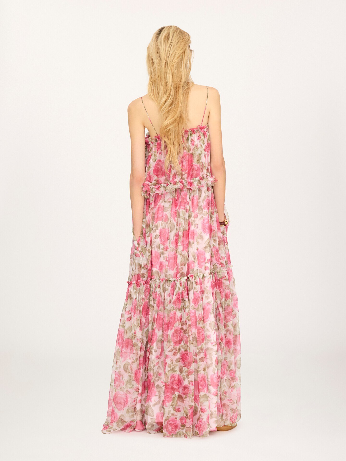 Robe longue &agrave; fines bretelles en mousseline de soie - 5