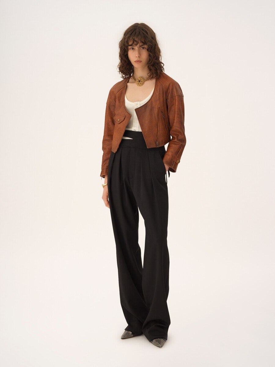 Cropped scoop-neck jacket in leather - 3
