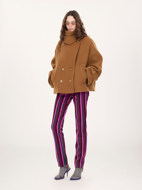 Oversized short coat in wool