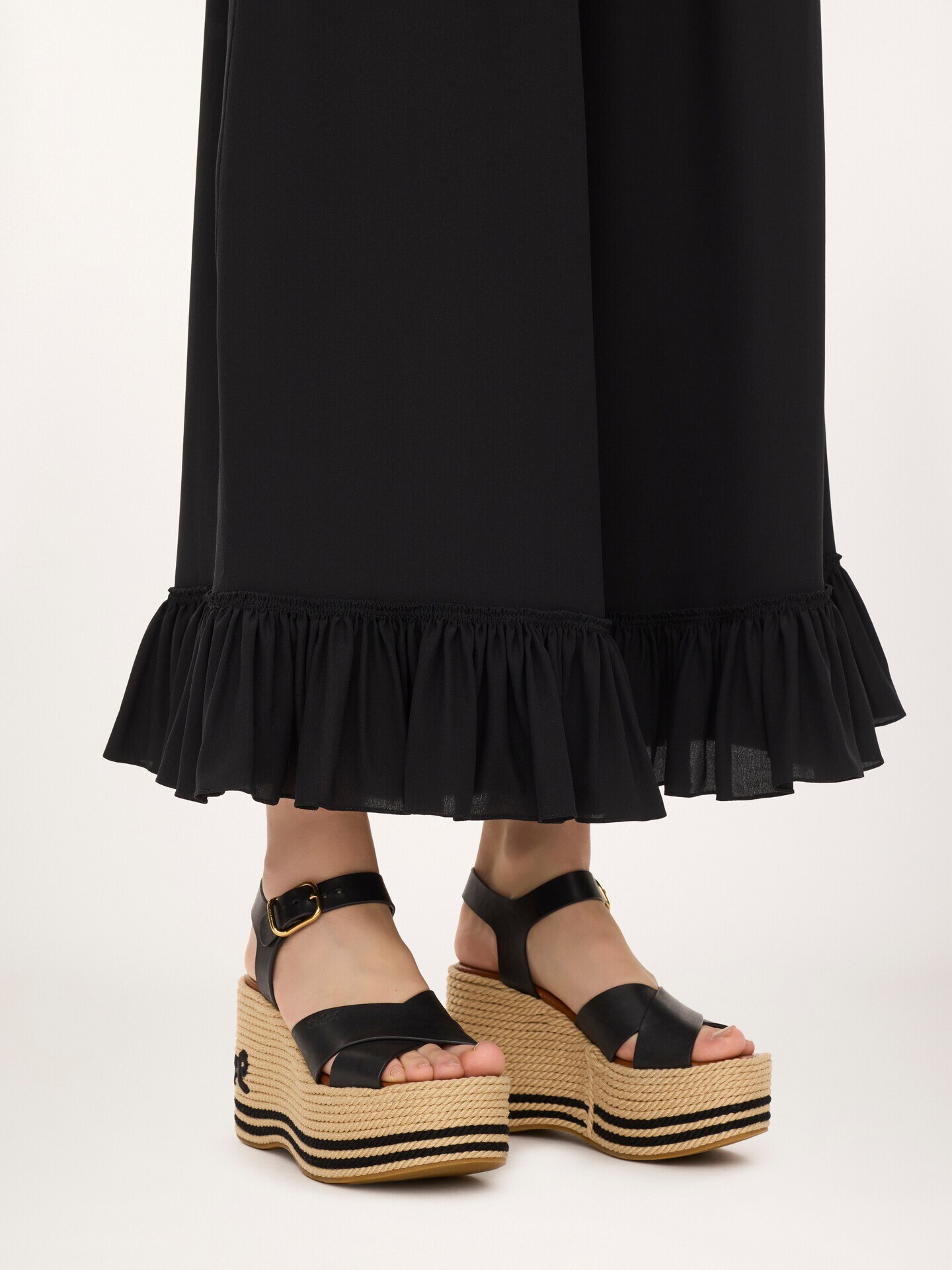 Cropped fluid trousers in cr&ecirc;pe de chine - 5.0