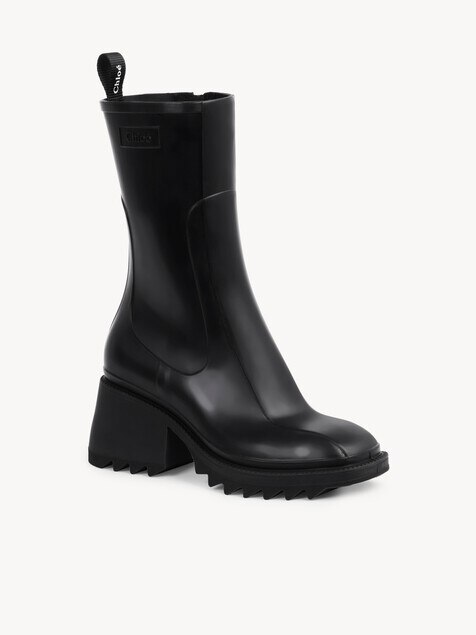 Betty rain boot
