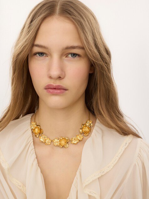 The Chlo&eacute; Bouquet choker