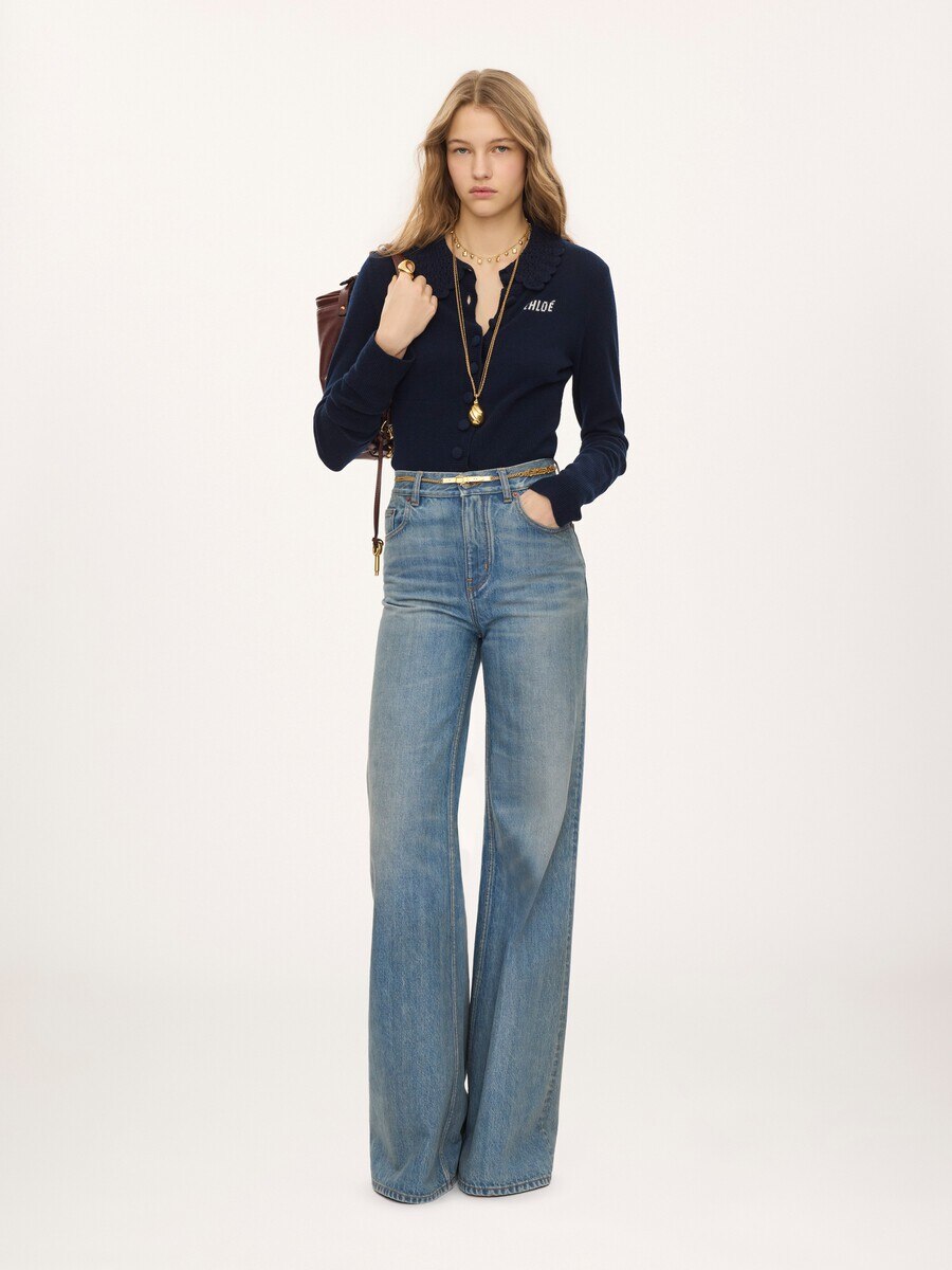 Fitted logo cardigan in a wool knit - 3