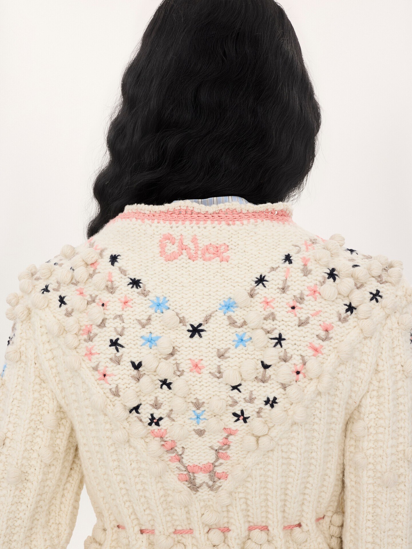 Cropped fitted cardigan in a wool knit - 6.0