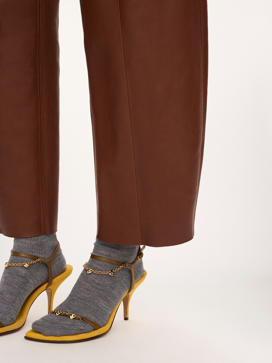 High-rise barrel pants in leather - 7