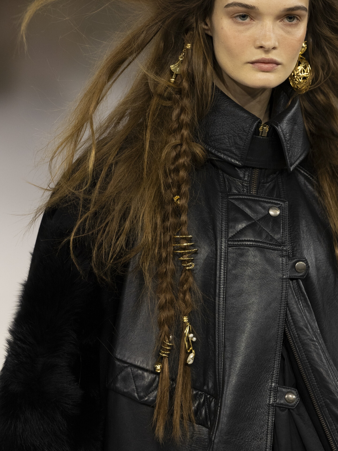 Look 44 - 2