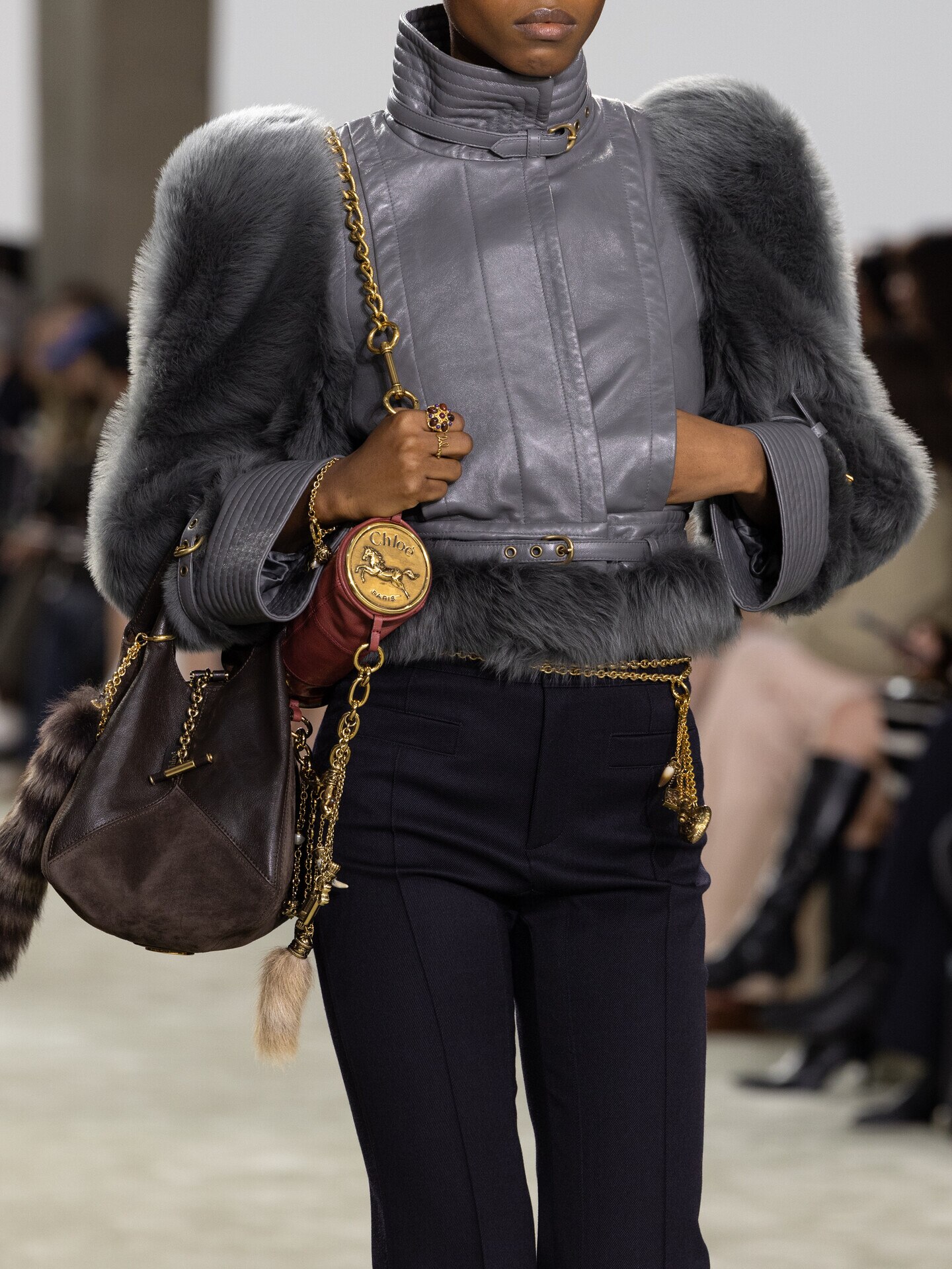 Look 16 - 2