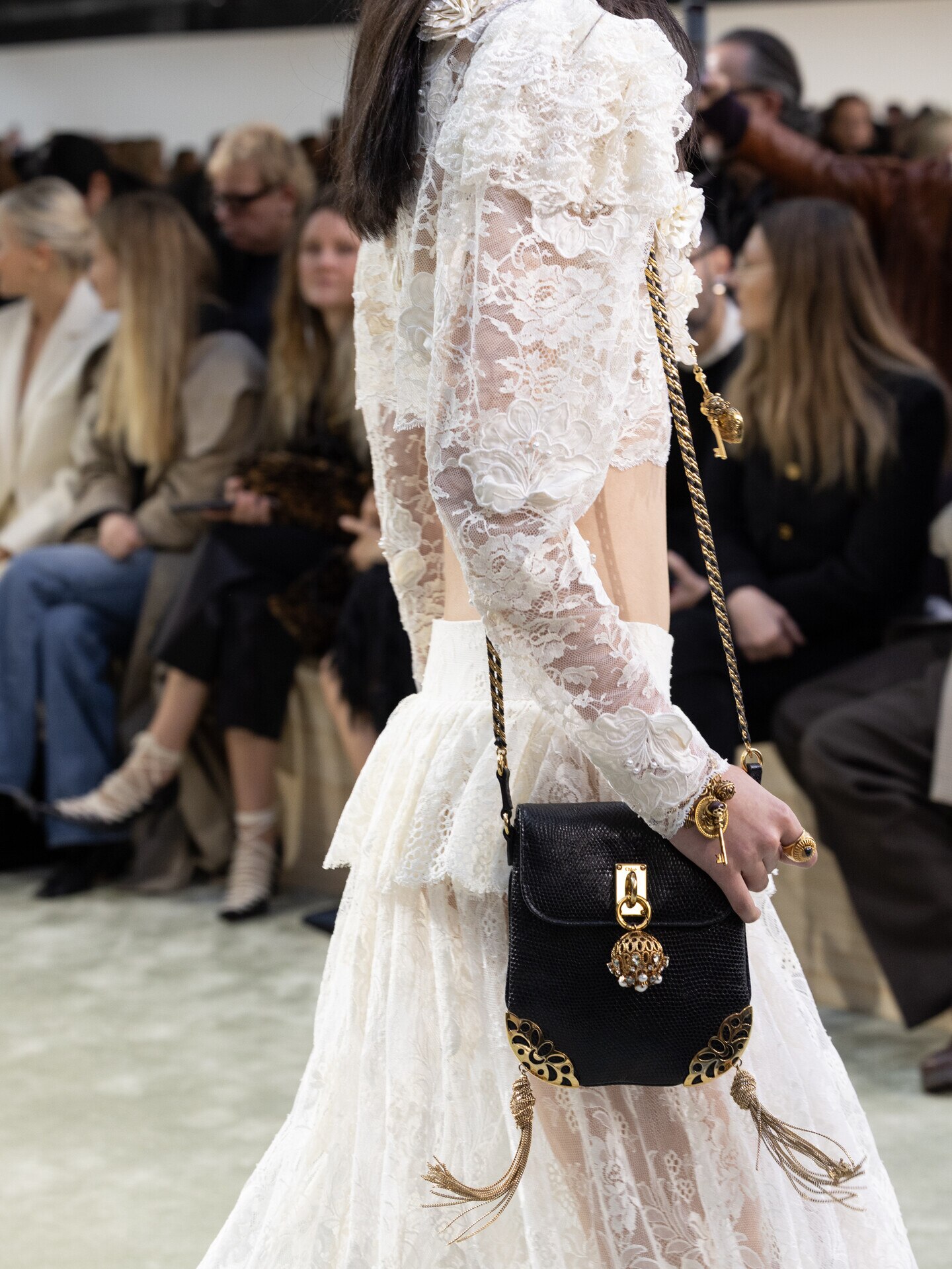 Look 36 - 2