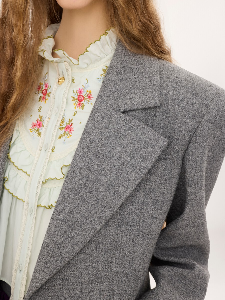 Single-breasted tailored jacket in chin&eacute; wool - 5
