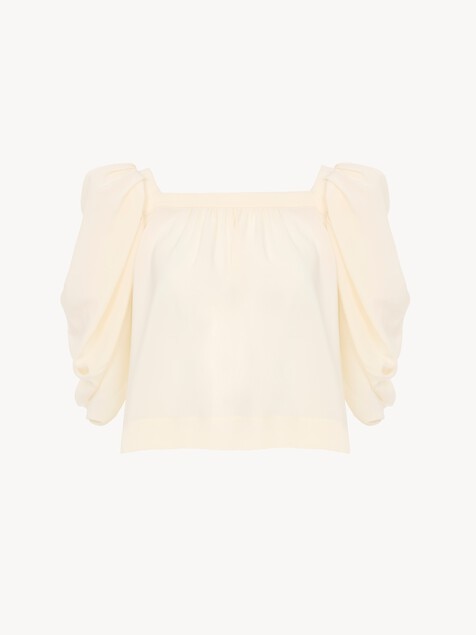 Puff-sleeve pleated top in cr&ecirc;pe de chine