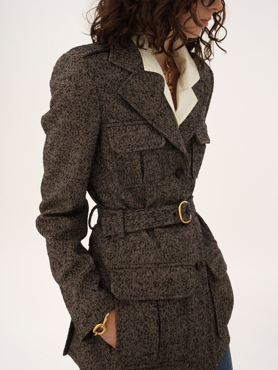 Utilitarian jacket in chevron wool - 8