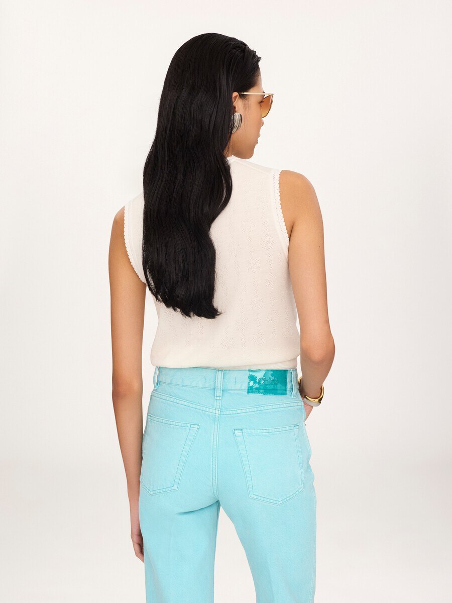 Sleeveless jumper in a wool knit - 5