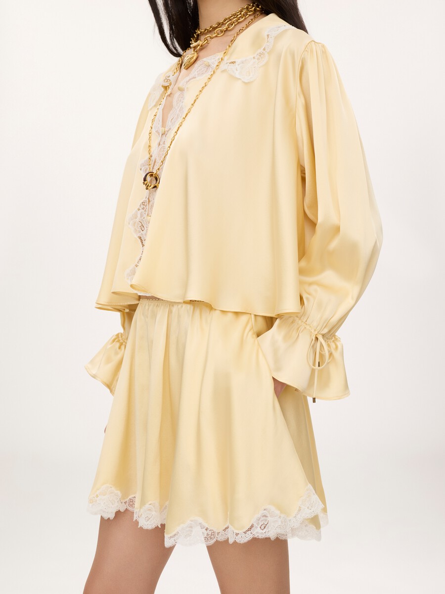Fluid top in washed silk satin & lace - 8