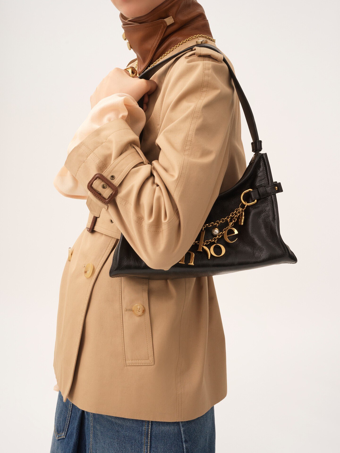 Chlo&eacute; Charms hobo bag in shiny leather - 3