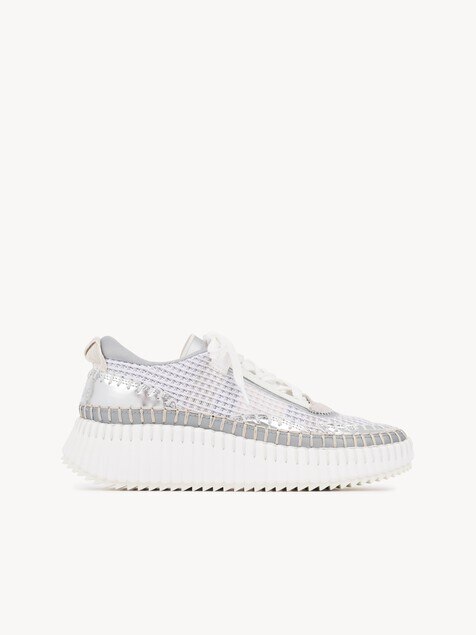 Nama sneaker