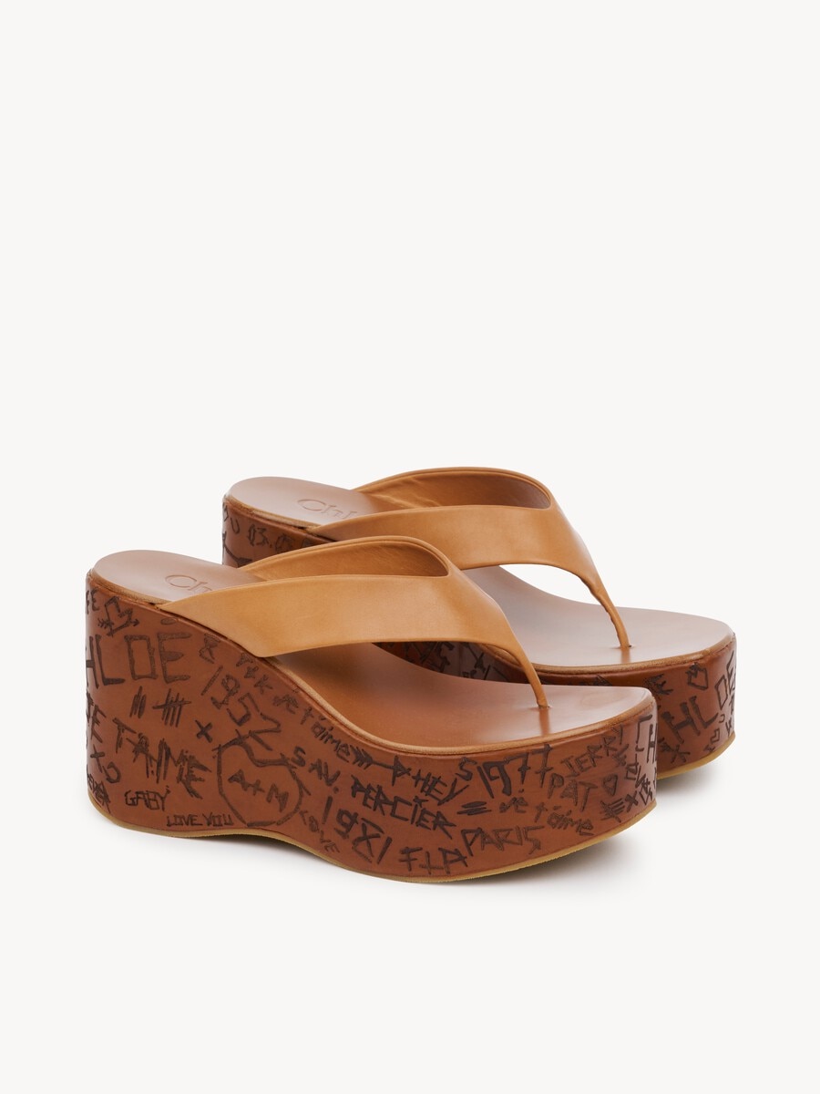 Maxime wedge slide - 3
