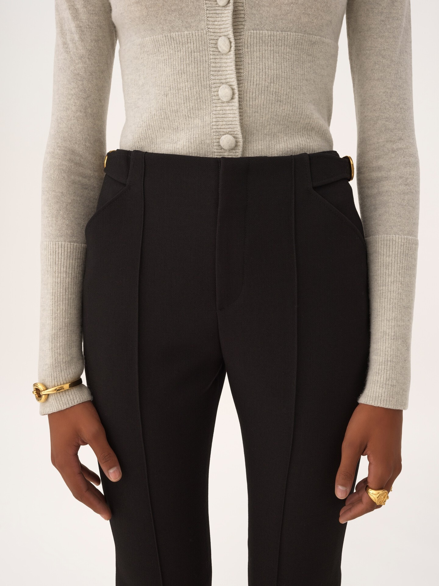 Tailored capri trousers in wool cr&ecirc;pe - 6