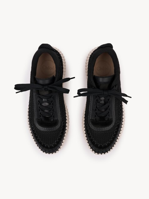 Nama sneaker
