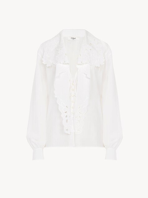 Embroidered lavalli&egrave;re shirt in cotton poplin