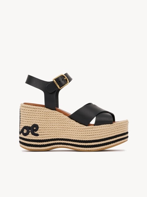 Chlo&eacute; Sand wedge sandal