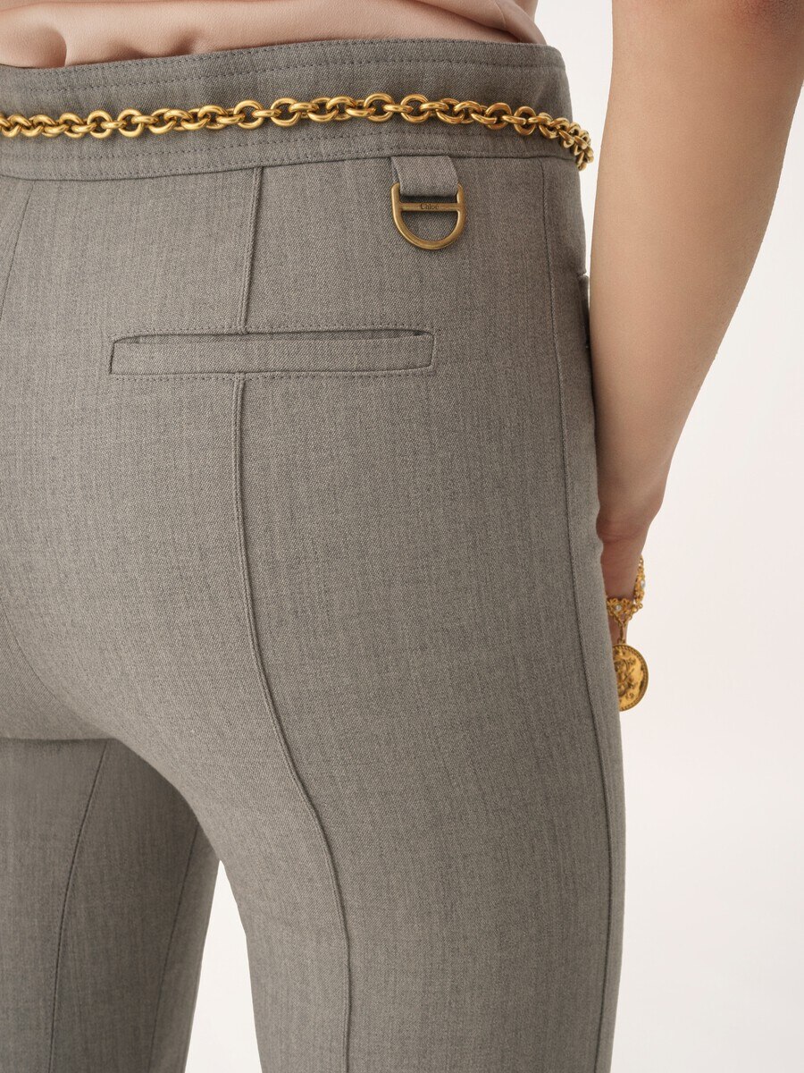 Pantalon tailleur en laine chin&eacute;e - 7