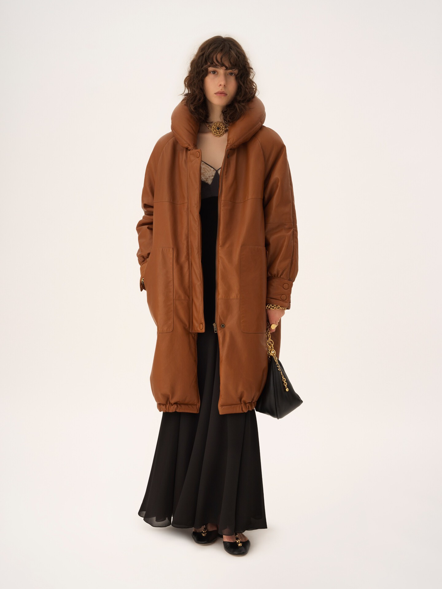 Long puffer coat in leather - 3