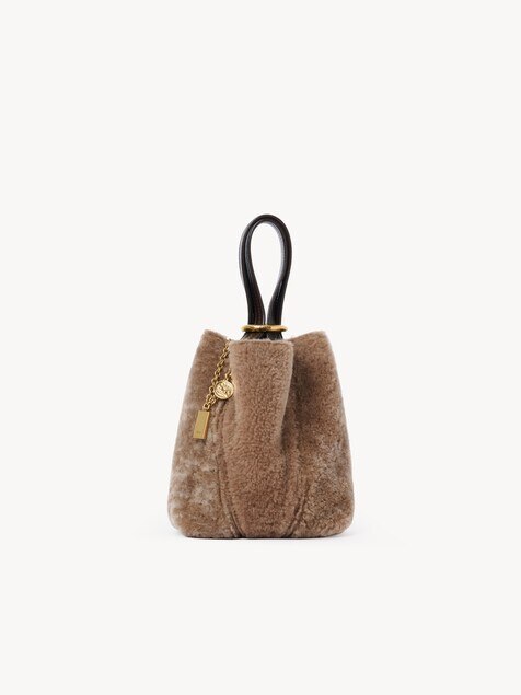 Petit sac cabas Chlo&eacute; Spin en shearling 