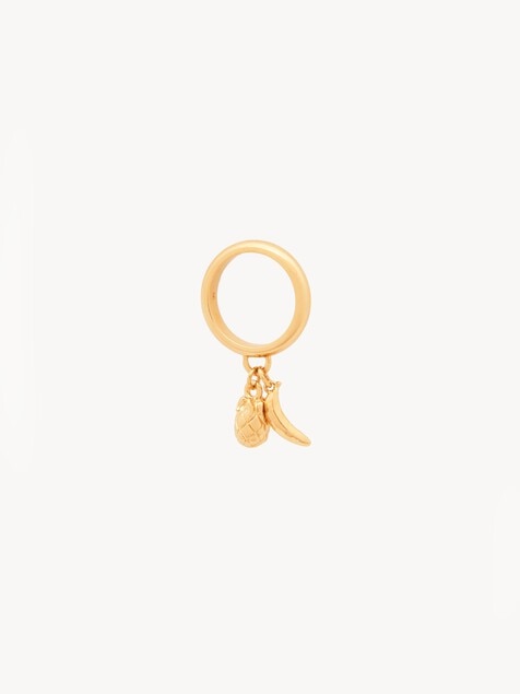 The Chlo&eacute; Charms ring
