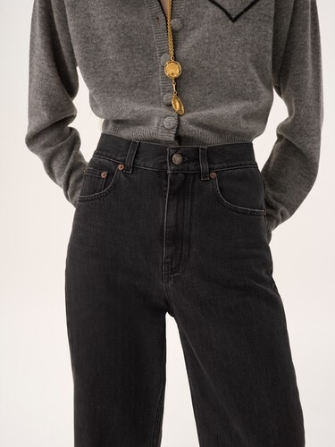 High-rise cropped jeans in denim - 6