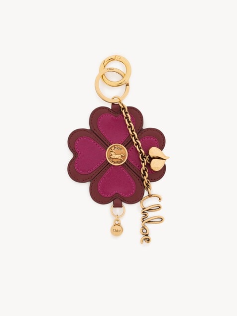 Chlo&eacute; Symbols Clover key ring bag charm in grained leather
