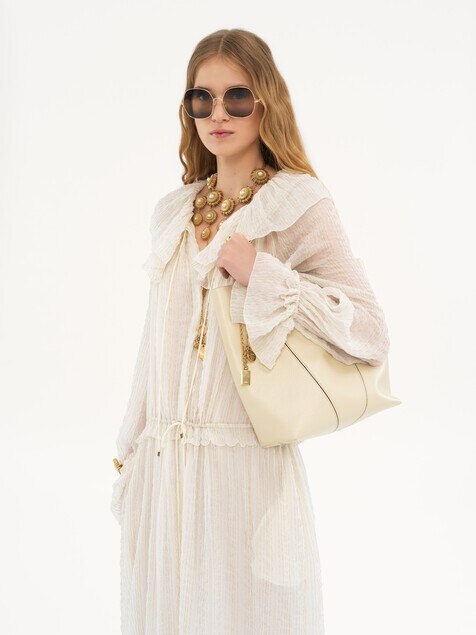 グレインレザー製Chlo&eacute; Spinトートバッグ