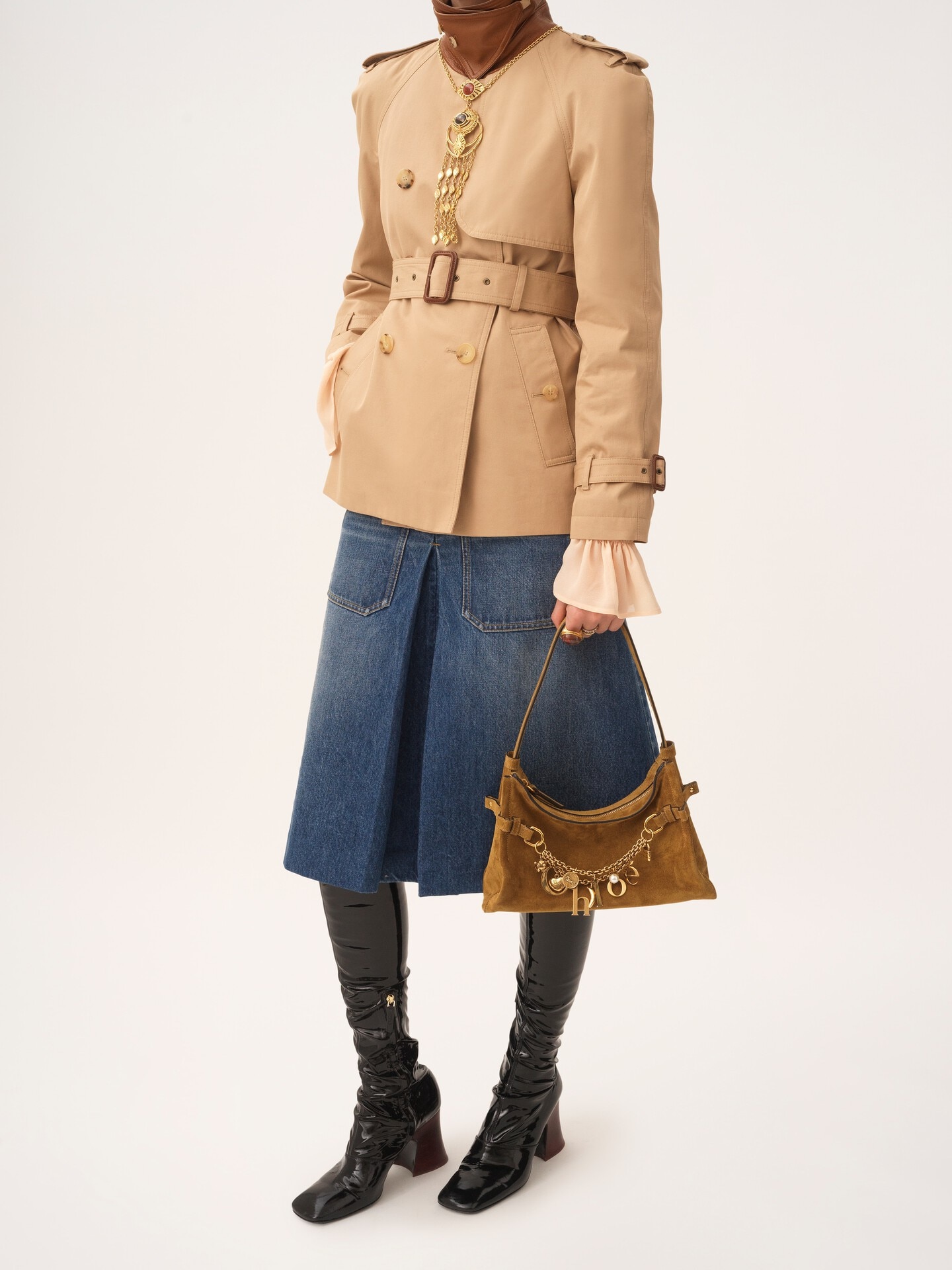 Chlo&eacute; Charms hobo bag in suede leather - 8