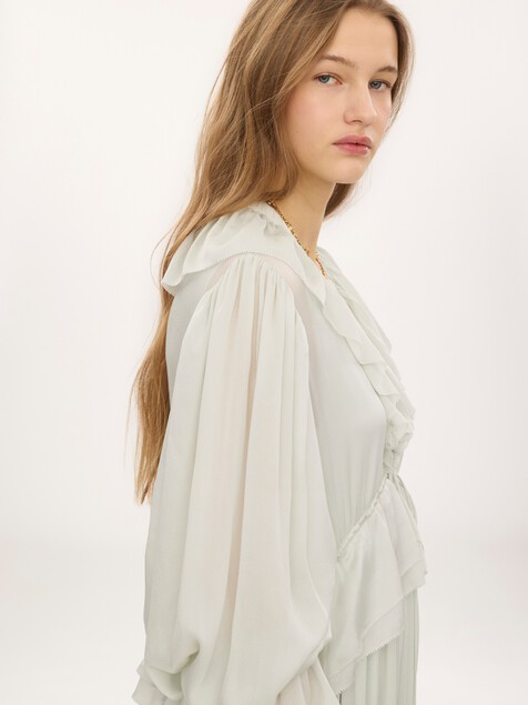 Robe longue fronc&eacute;e en charmeuse de soie