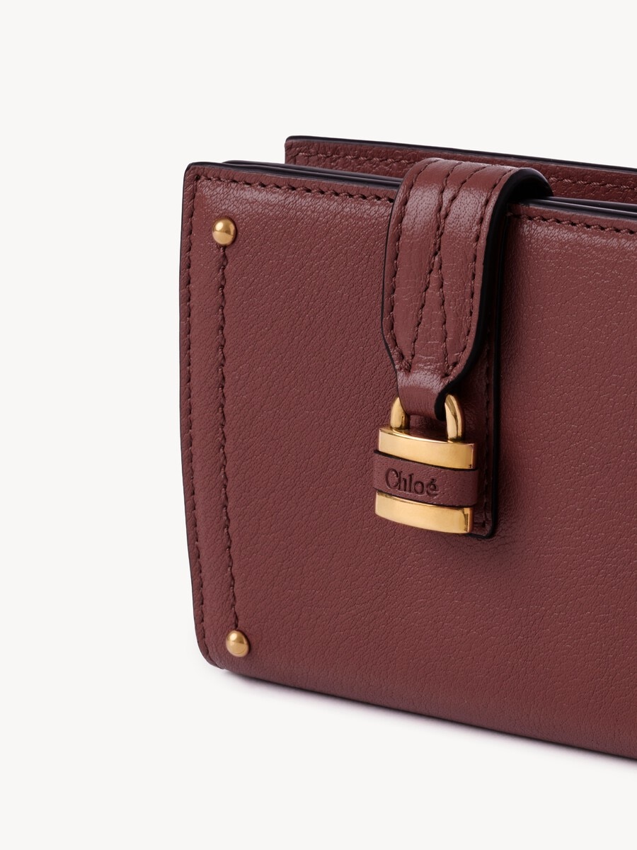 Paddington square wallet in grained leather - 6