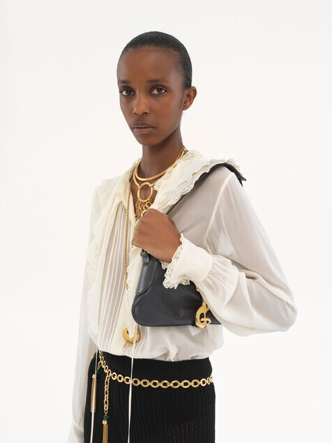 Kerala 25 shoulder bag in soft leather